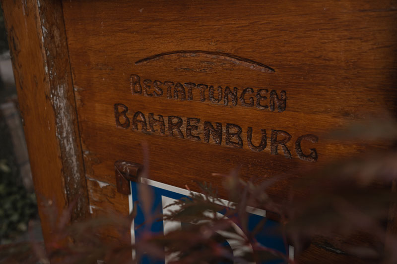 Kontakt und Rufnummer: Bestatter Bahrenburg - auch für Otterstedt